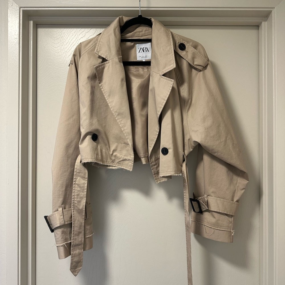 Zara Women's Beige Trench Coat